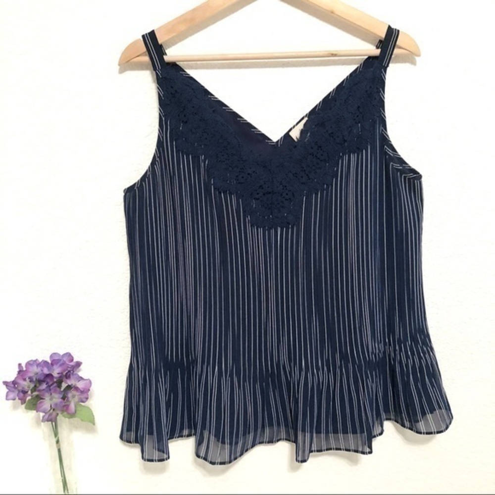 Chico’s navy blue white striped flowy reversible lace detail pleated tank top 1